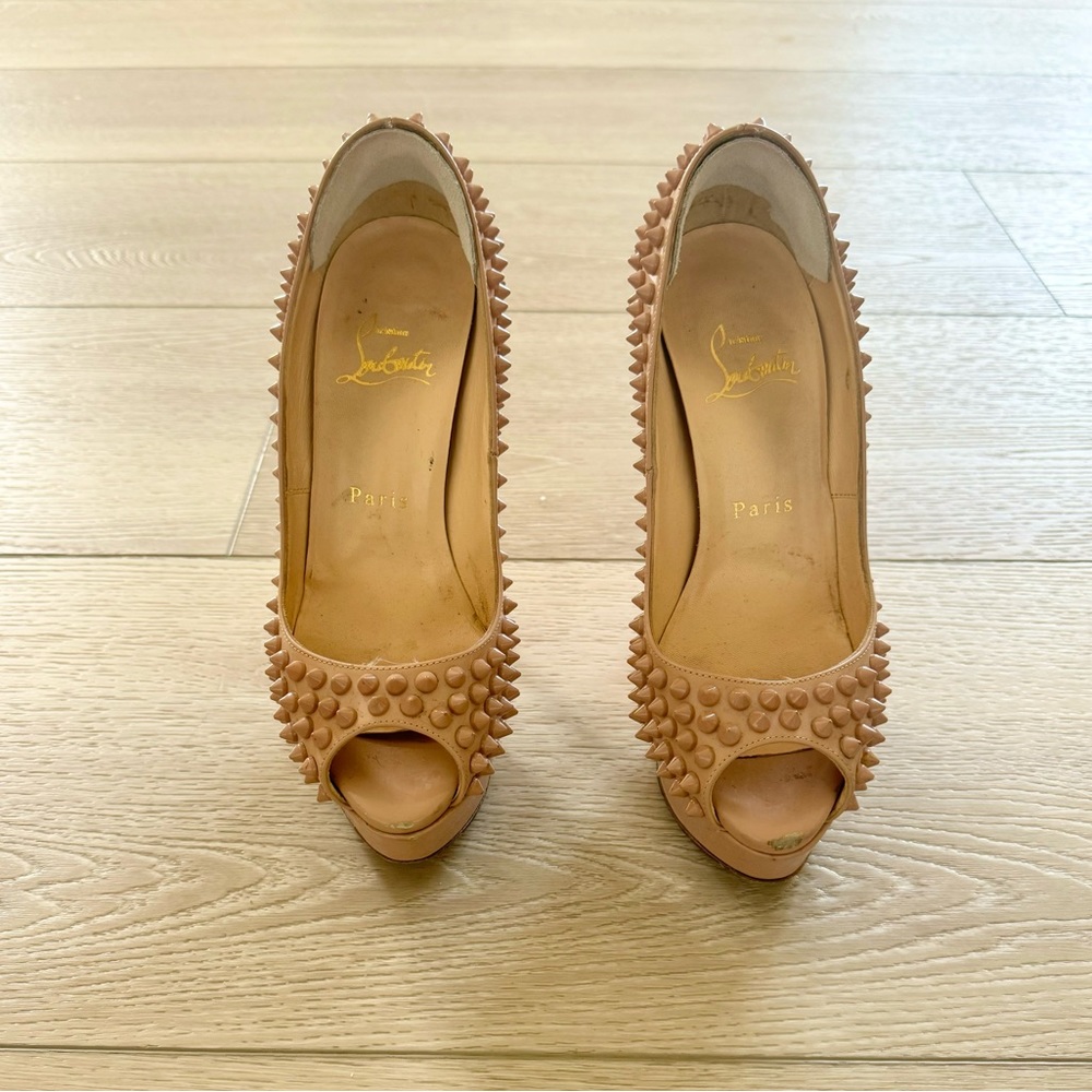 Christian Louboutin Nude Patent Leather Peep Toe Spike Platform Pumps 36